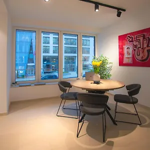 Hamilius Center By Rentaroo Appartement