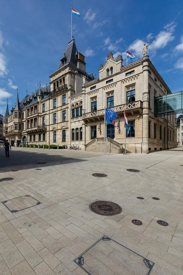 Lago Welcome Palais Luxemburgo