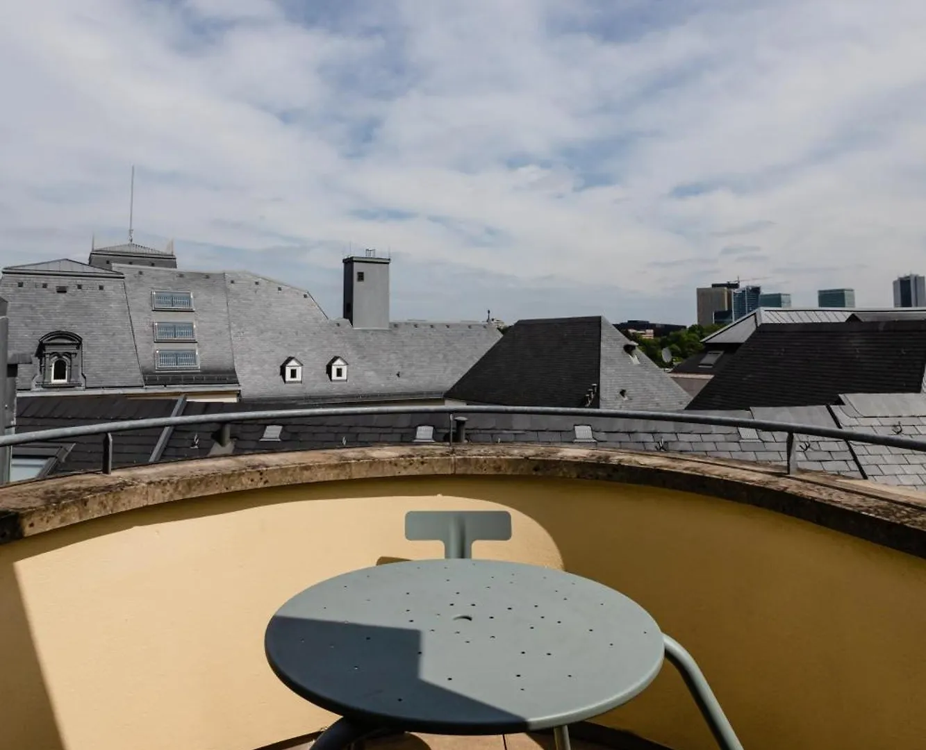 Lago Welcome Palais Luxemburgo 0*,